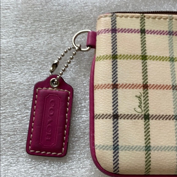 Coach little wrist bag - Picture 3 of 10